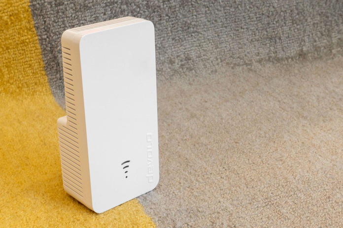 Comparing WiFi Extender vs Booster: Which One Is Right for You